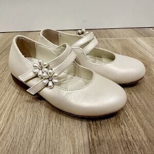 Bonpoint Off White Tam Pearl Flats